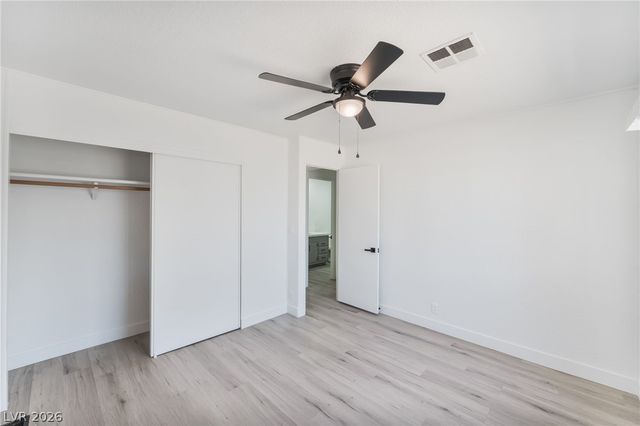 5235 Sir James Way, Las Vegas, NV 89110