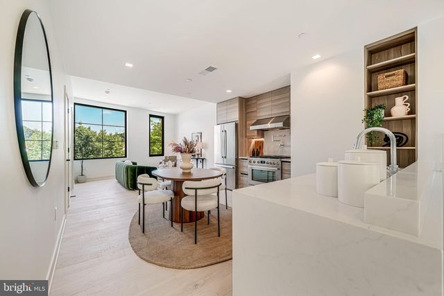 2903 NEWARK ST NW, Washington, DC 20008