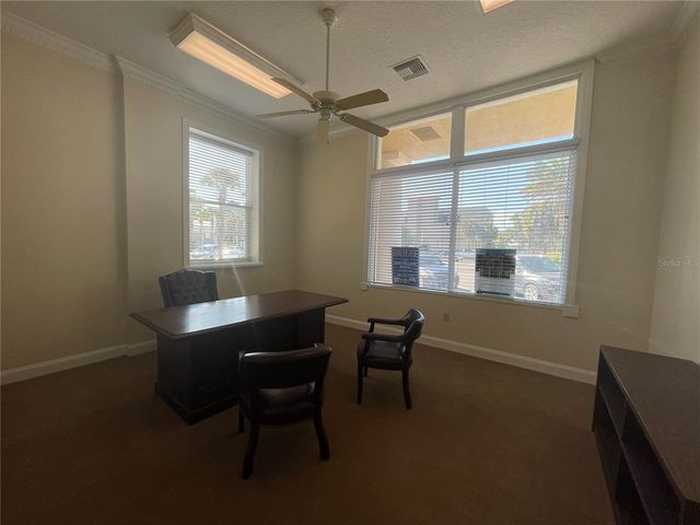 220 W MAIN STREET, Tavares, FL 32778
