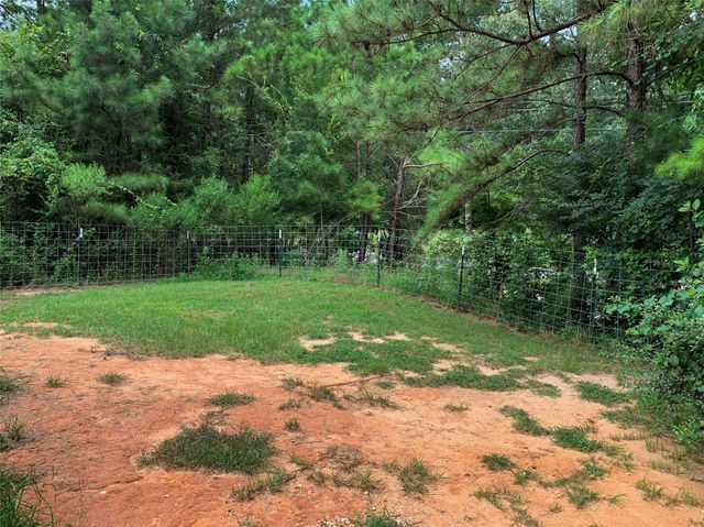 41 Oak Shade Lane, Point Blank, TX 77364