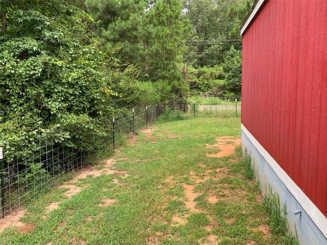 41 Oak Shade Lane, Point Blank, TX 77364