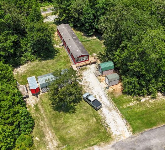 41 Oak Shade Lane, Point Blank, TX 77364