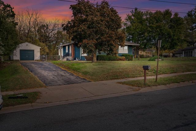 519 9th AVENUE S, Onalaska, WI 54650