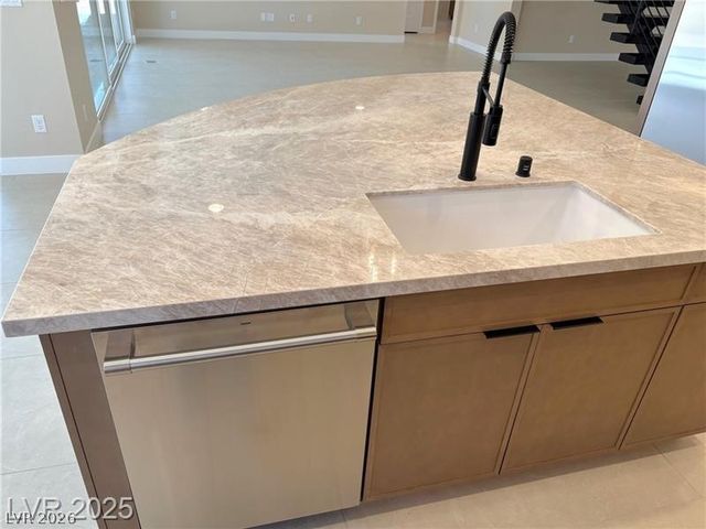 191 Viento Sky Street, Henderson, NV 89012