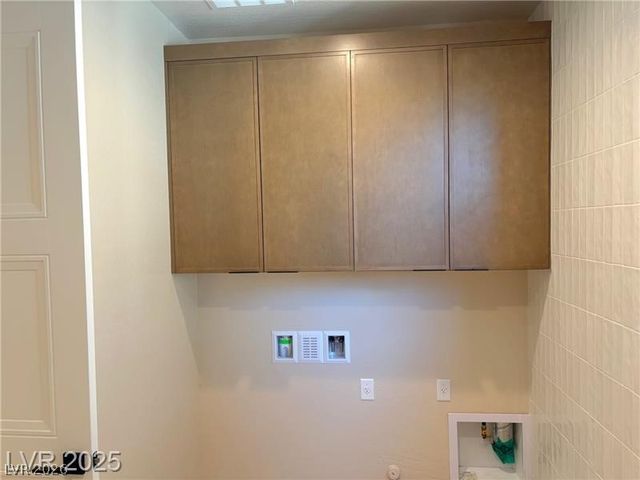 191 Viento Sky Street, Henderson, NV 89012