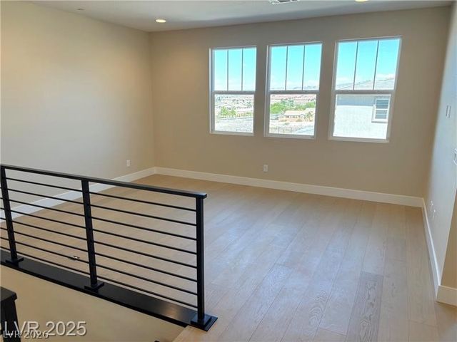 191 Viento Sky Street, Henderson, NV 89012