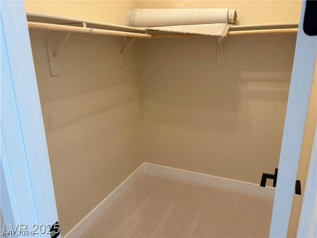 191 Viento Sky Street, Henderson, NV 89012