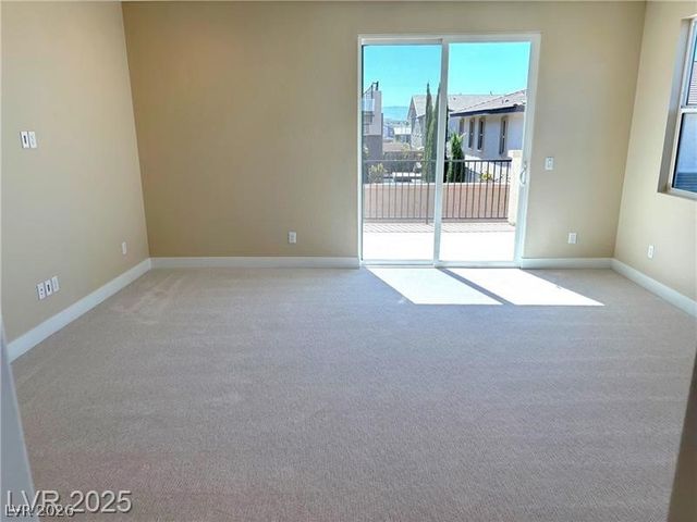 191 Viento Sky Street, Henderson, NV 89012