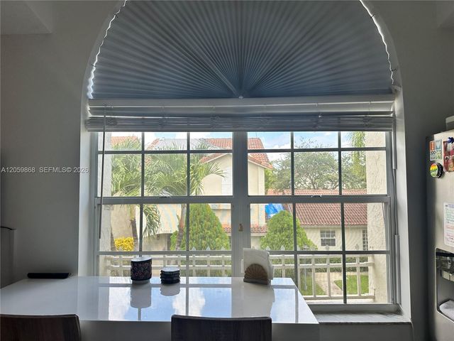 10807 NW 8th Street 7U6, Pembroke Pines, FL 33026