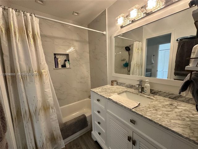 10807 NW 8th Street 7U6, Pembroke Pines, FL 33026