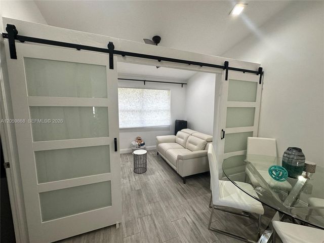 10807 NW 8th Street 7U6, Pembroke Pines, FL 33026