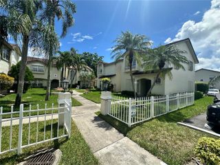 10807 NW 8th Street 7U6, Pembroke Pines, FL 33026