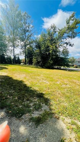 1069 Green End Avenue, Middletown, RI 02842