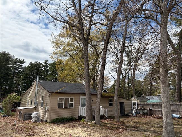 193 Shady Valley Road, Coventry, RI 02816