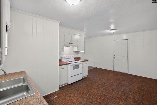 214 Leica Lane, West Columbia, SC 29172