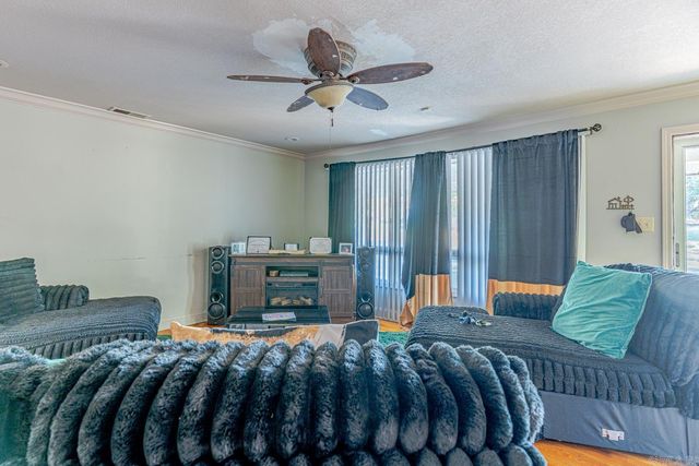 513 W Thomas Ave, Jonesboro, AR 72401
