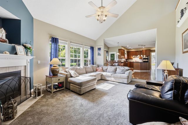 3193 Walkerview Drive, Hilliard, OH 43026