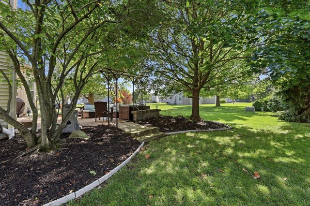 3193 Walkerview Drive, Hilliard, OH 43026