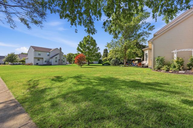 3193 Walkerview Drive, Hilliard, OH 43026