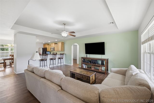 26160 E 90th Place S, Broken Arrow, OK 74014