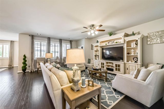 26107 Pond Lily Circle, Richmond, TX 77406