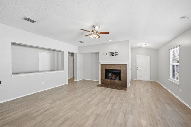 1665 Crown Point Drive, Little Elm, TX 75036