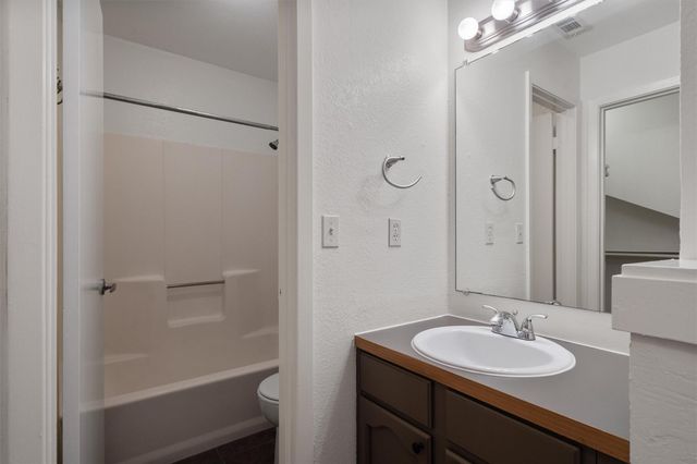 1808 Cinnamon PATH, Austin, TX 78704