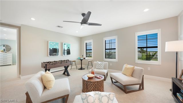 4243 Pegasus WAY, Naples, FL 34120