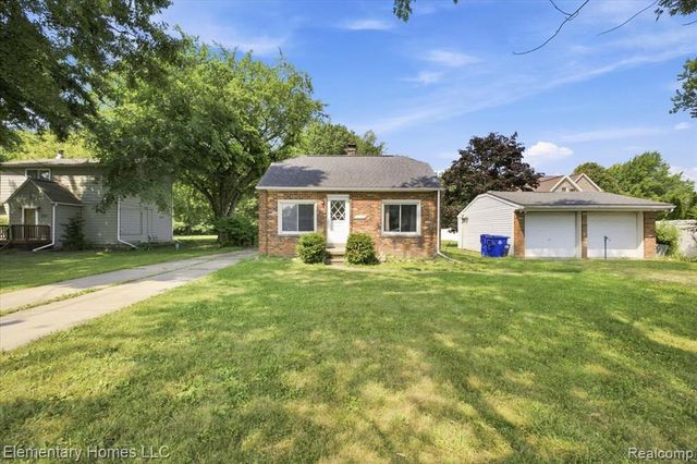 31709 Grove, Fraser, MI 48026