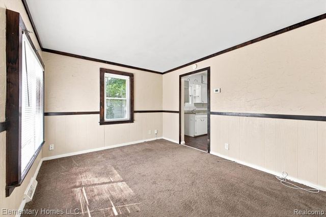 31709 Grove, Fraser, MI 48026
