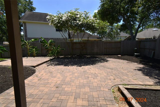 1626 Diamond Brook Drive, Houston, TX 77062