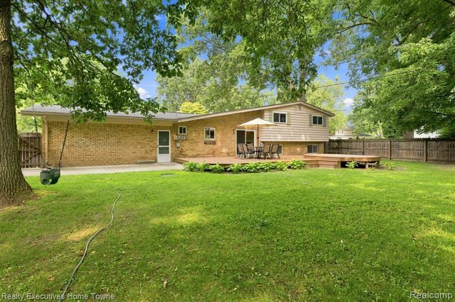 46500 Cypress Street, Utica, MI 48315