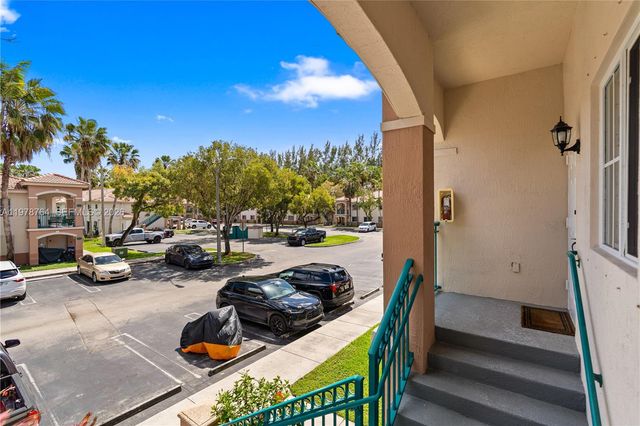 2930 12 RD 204-31, Homestead, FL 33035