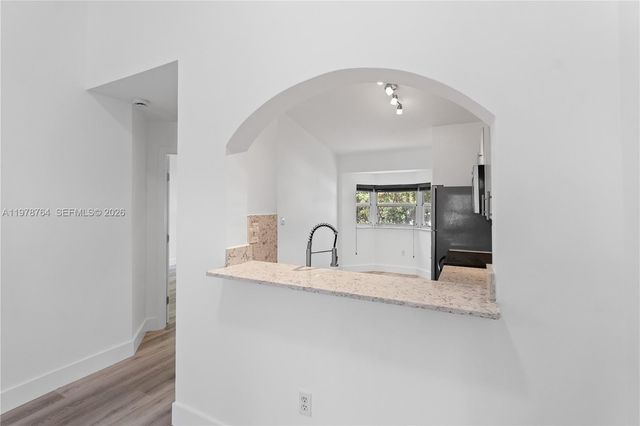 2930 12 RD 204-31, Homestead, FL 33035