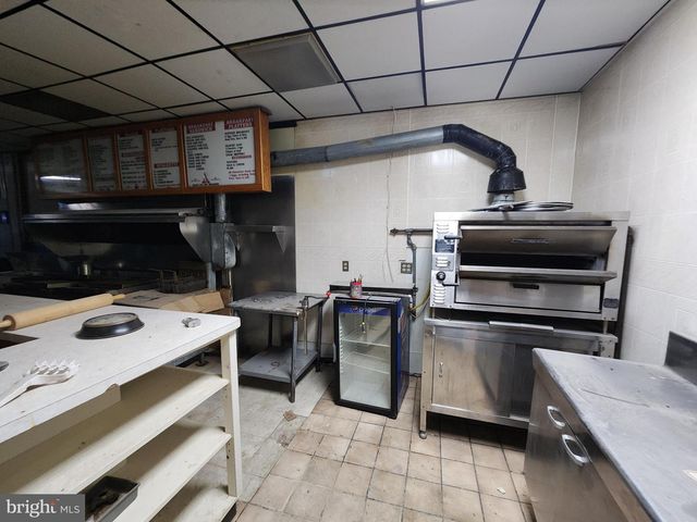 2119 E MONUMENT ST, Baltimore, MD 21205