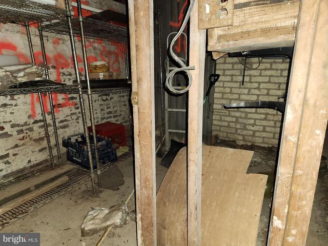 2119 E MONUMENT ST, Baltimore, MD 21205