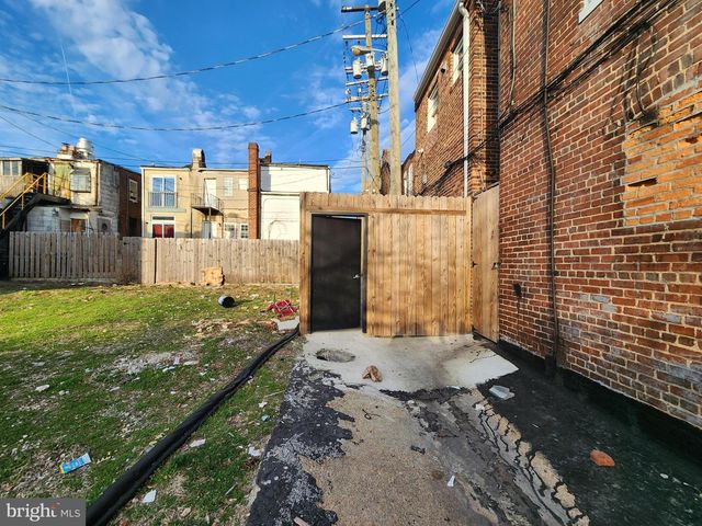 2119 E MONUMENT ST, Baltimore, MD 21205