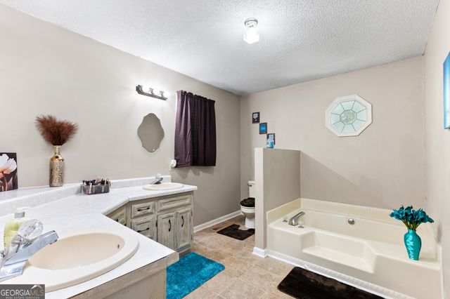 1260 Greentree Parkway, Macon, GA 31220