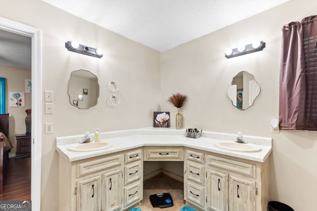 1260 Greentree Parkway, Macon, GA 31220