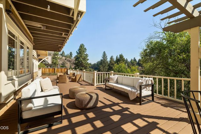 1964 NW 1st Street, Bend, OR 97703