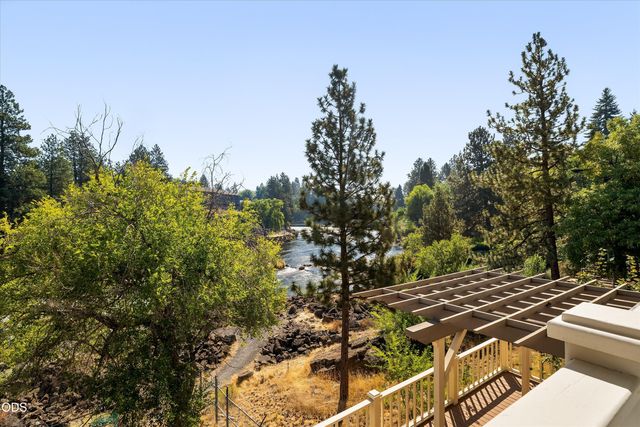 1964 NW 1st Street, Bend, OR 97703