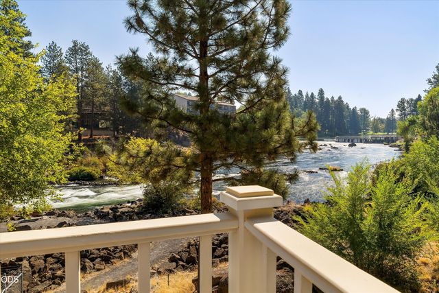 1964 NW 1st Street, Bend, OR 97703
