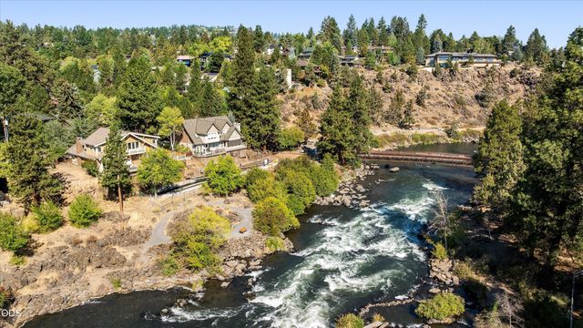 1964 NW 1st Street, Bend, OR 97703
