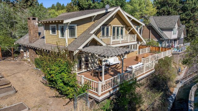 1964 NW 1st Street, Bend, OR 97703