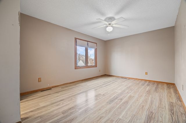 6506 Hickory Lane, Urbandale, IA 50322