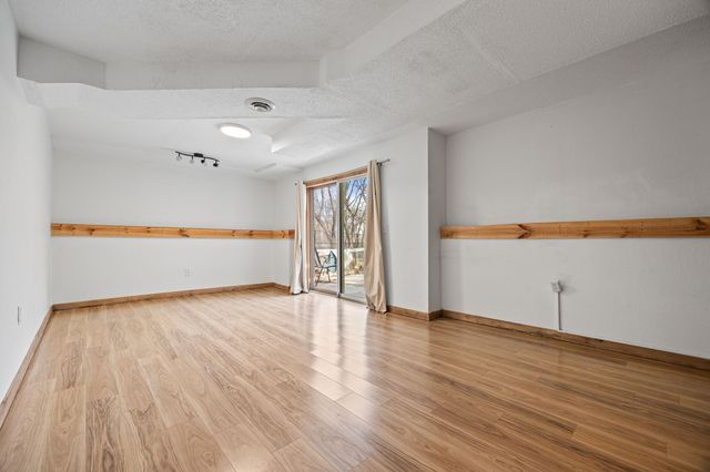 6506 Hickory Lane, Urbandale, IA 50322