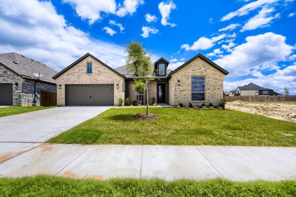 11404 Jackloe Street, Fort Worth, TX 76052