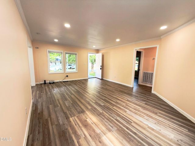 417 North Street, Graham, NC 27253