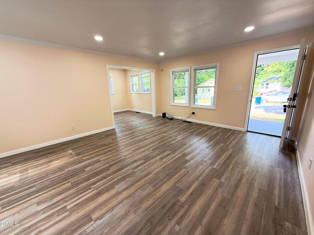 417 North Street, Graham, NC 27253