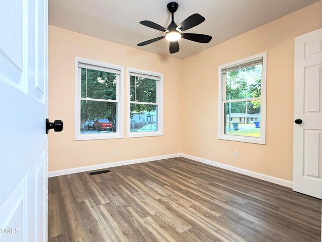 417 North Street, Graham, NC 27253